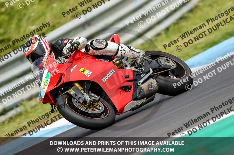 estoril;event digital images;motorbikes;no limits;peter wileman photography;portugal;trackday;trackday digital images